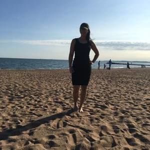 Meet your Posher, Isabel